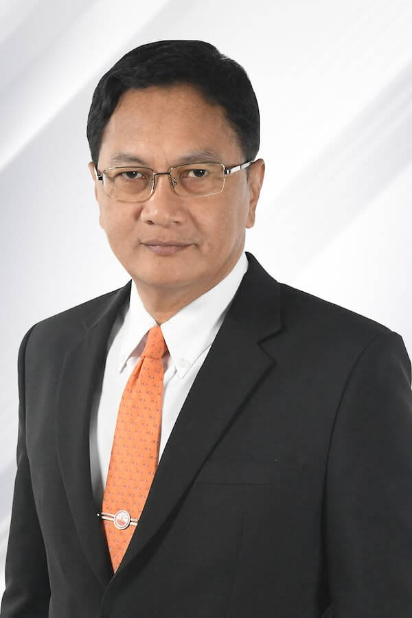 4 นายสมศักดิ์ บำรุงวัด
